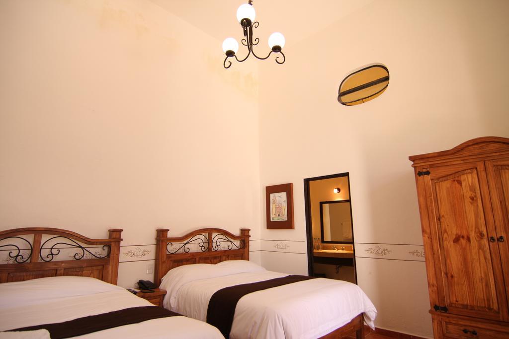 Hotel Villa Del Villar Queretaro Exterior photo